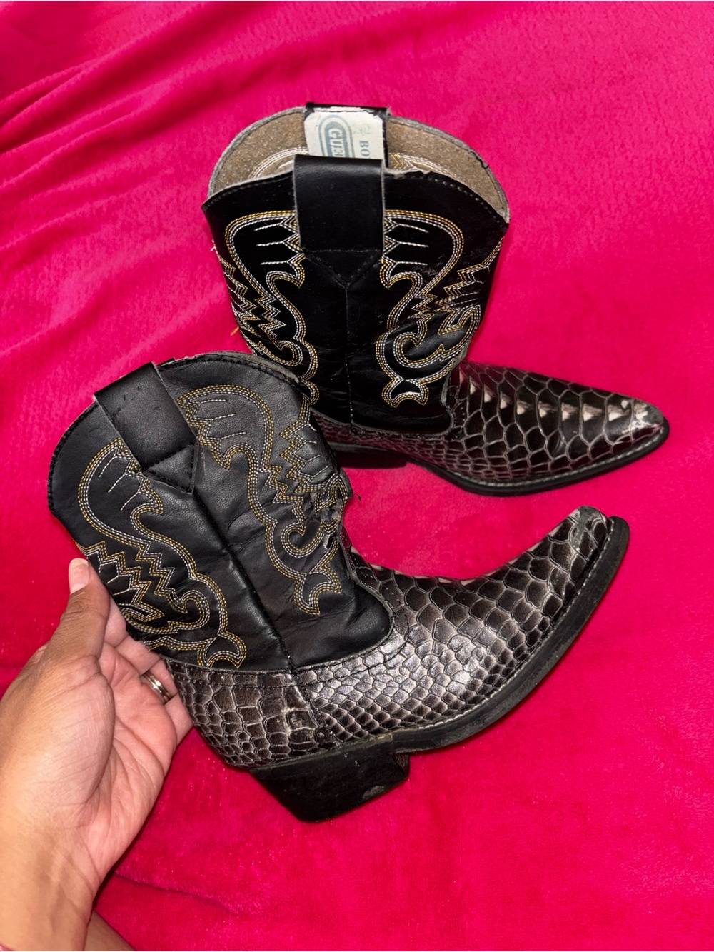 Black Western Embossed Leather kids Cowboy Boots size 8C